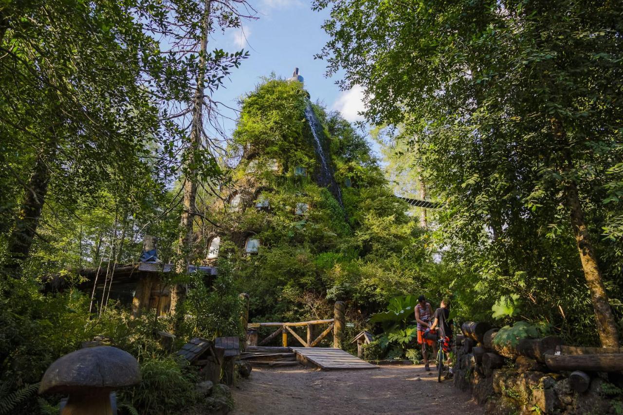 Huilo Huilo Montana Magica Villa Exterior photo